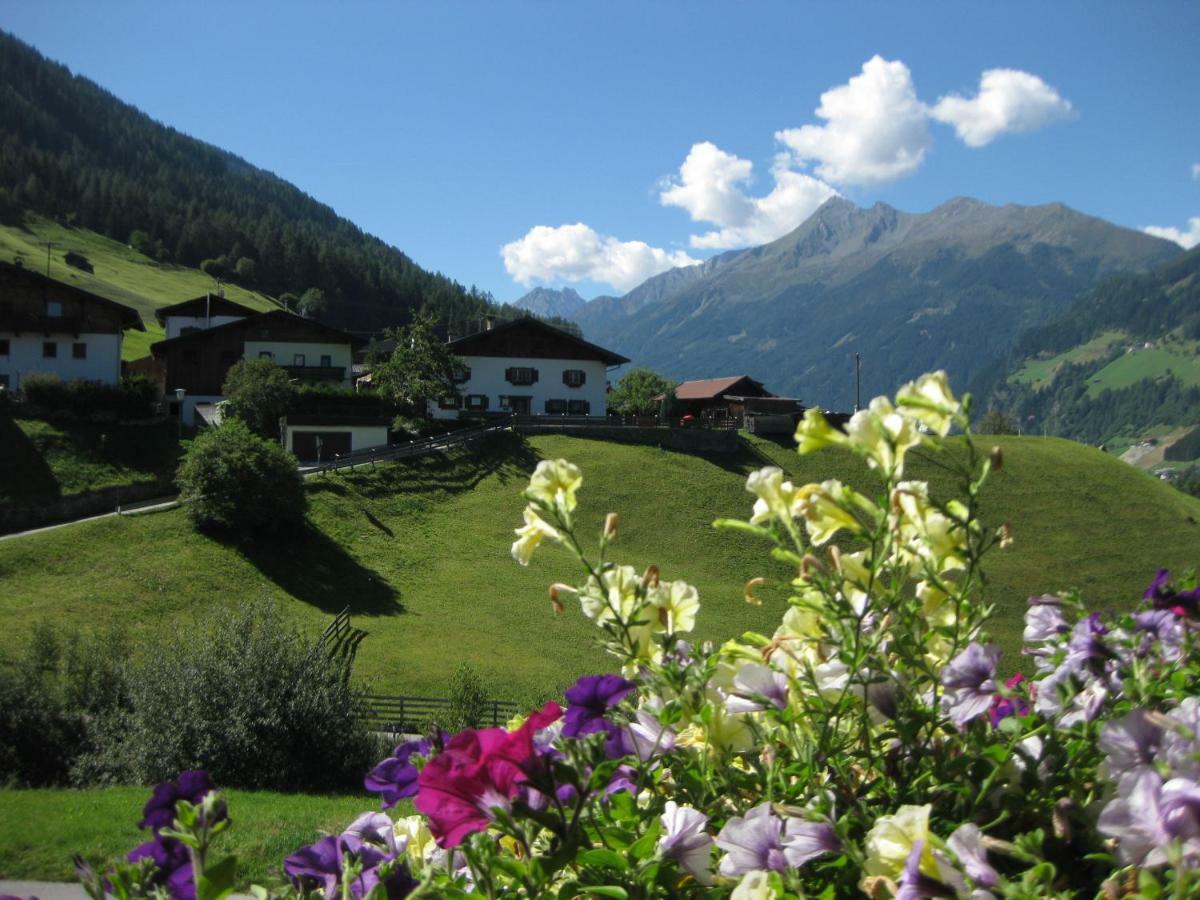 Haus Gamskogl Appartement Neustift im Stubaital Buitenkant foto